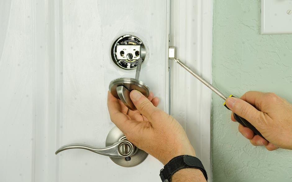 changement serrure porte blindée 3 points Le Perray-en-Yvelines